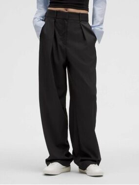 Lululemon Pleat-Front High-Rise Trouser Pants *Regular Black Modal 31" Size 8